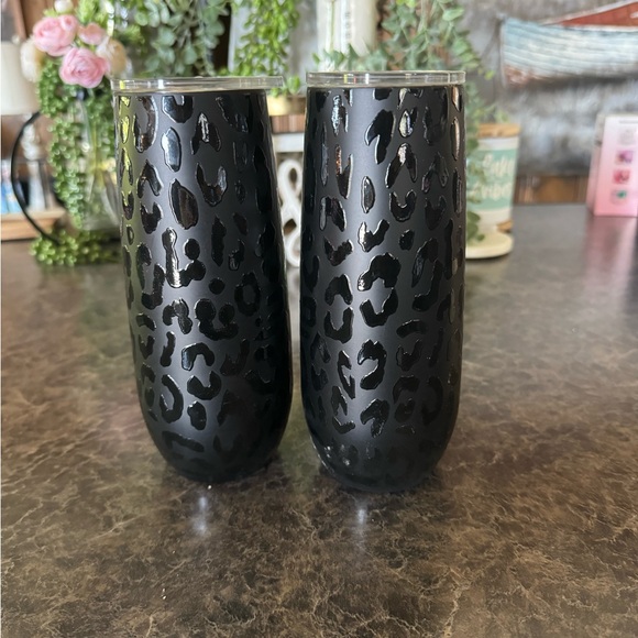 Tumbler - Picture 1 of 2